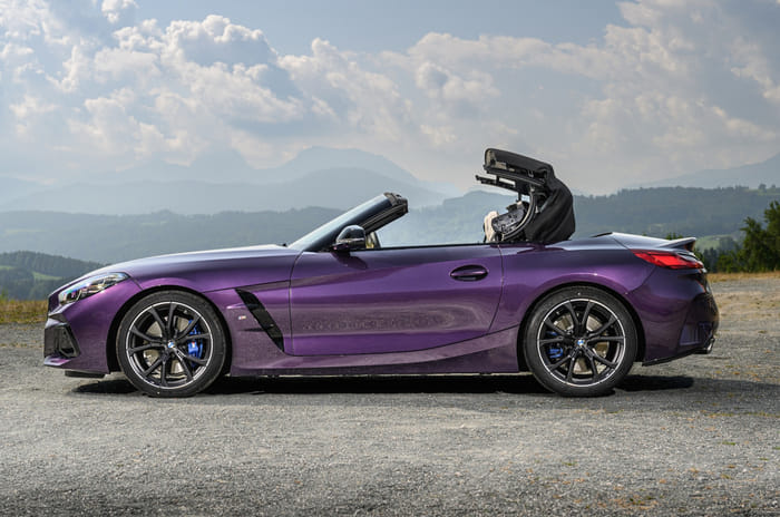 BMW Z4 facelift launched at Rs 89.30 lakh